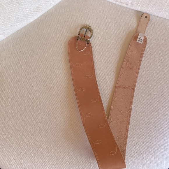 Arrivanto Vintage Brown Leather Brown Belt Medium With Golden Buckle For Ladies - Picture 10 of 10